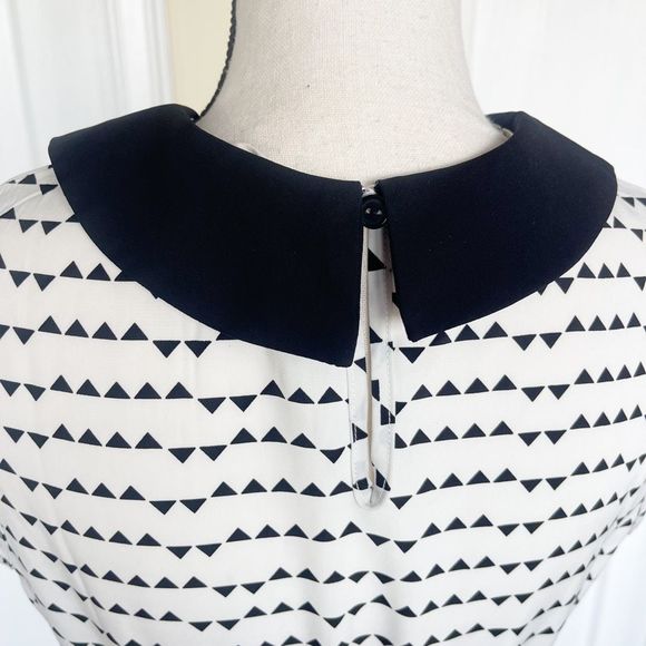 One Clothing Size‎ 0 Black White Contrast Triangular Collared Sleeveless Dress - Picture 10 of 12